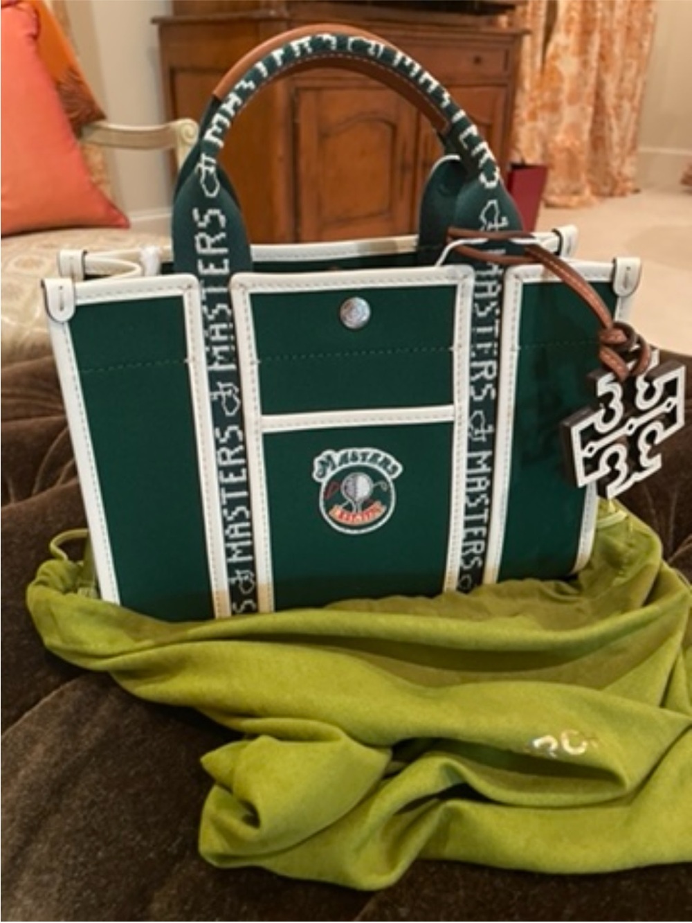 Masters Berckmans Tory Burch 2026 Forest Green Tote w/White Trim and Logo Charm